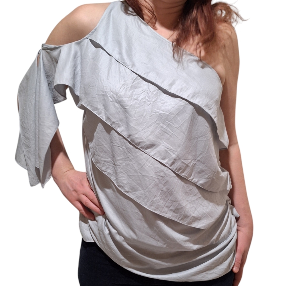 BCBG MaxAzria One-Shoulder Gray Top